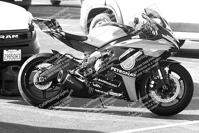 media/Mar-21-2022-Moto Forza (Mon) [[4127b7cc51]]/Around the Pits/